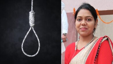 आत्महत्या