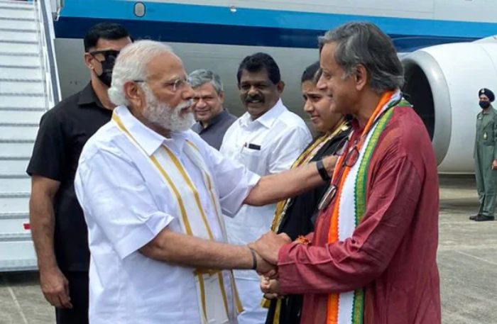 ShashiTharoor